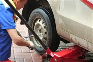 怀化附近拖车24小时服务热线电话